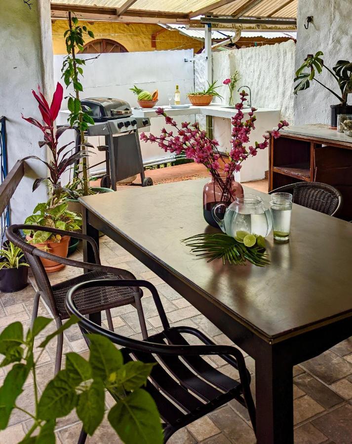 مانويل أنطونيو Kikazaru Beautiful Boutique Hotel With Pool (Adults Only) المظهر الخارجي الصورة
