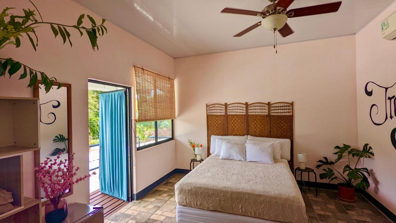 مانويل أنطونيو Kikazaru Beautiful Boutique Hotel With Pool (Adults Only) المظهر الخارجي الصورة